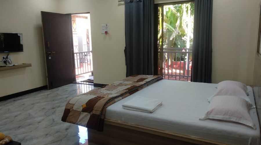 Patil Beach Cottage diveagar