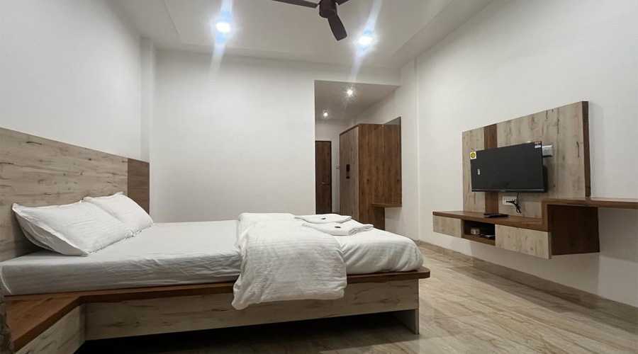 Hotel Aryan Beach Resort ladghar